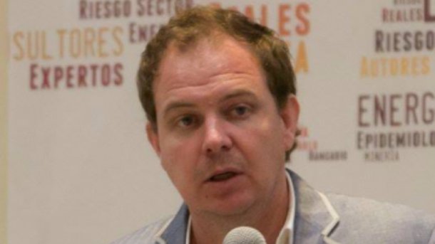 Alfredo Roisenzvit: "La inteligencia artificial no hace lo que el programador quiere; eso es un software. La IA tiene capacidad de decidir"