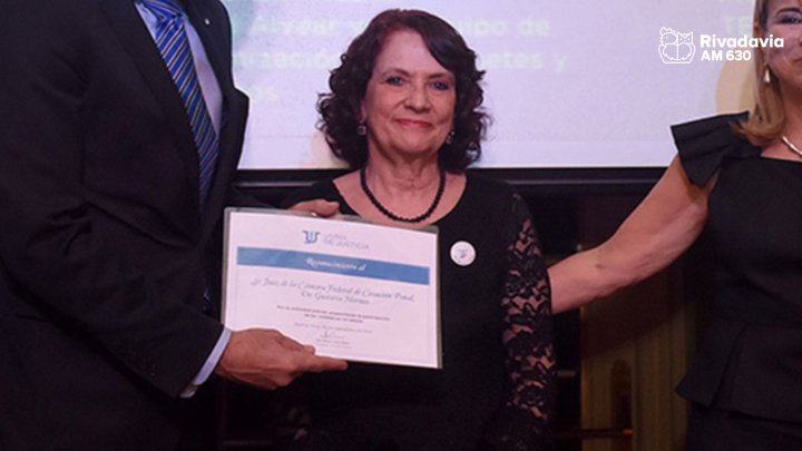 Raquel Slotolow: “De ninguna manera se puede suspender una ley vigente”