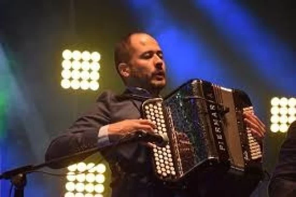 Hablamos con el acordeonista Pablo Bentos desde Barcelona