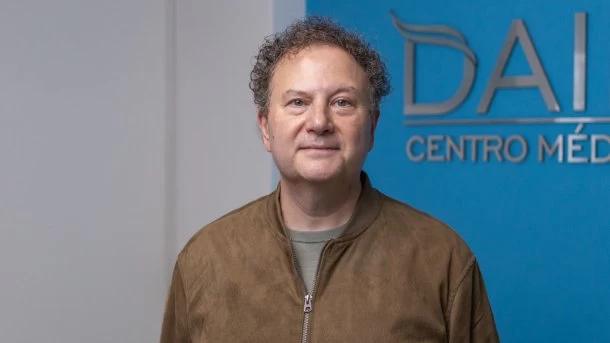 Dr. Alejandro Dain: “La obesidad es una enfermedad crónica y, en la gran mayoría de los pacientes, el tratamiento farmacológico debe ser sostenido”